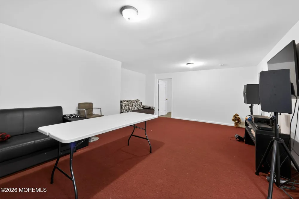 153 Sandra Way Franklinville, NJ 08322