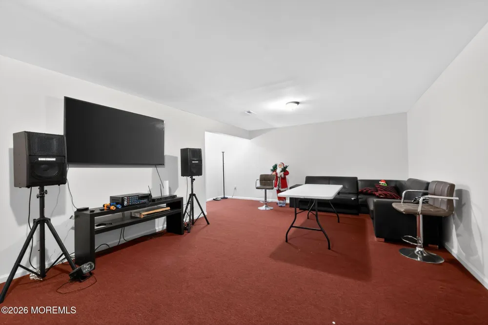 153 Sandra Way Franklinville, NJ 08322