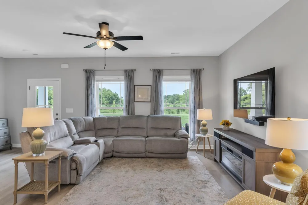 1608 Cotton Way Chattanooga, TN 37404