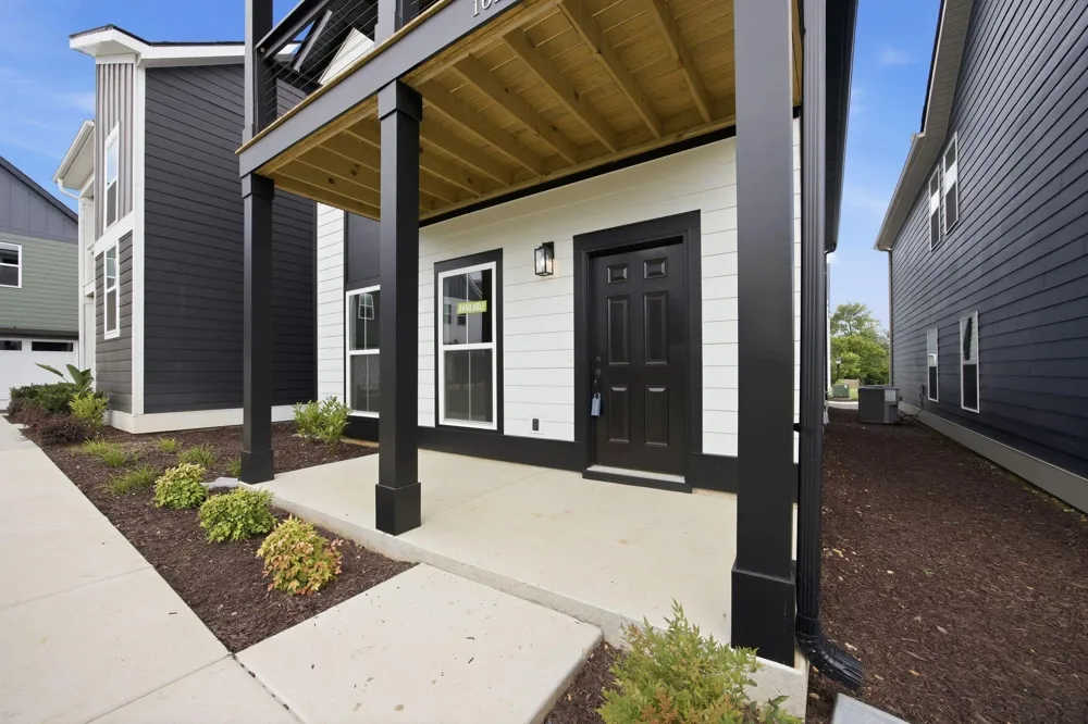1608 Cotton Way Chattanooga, TN 37404