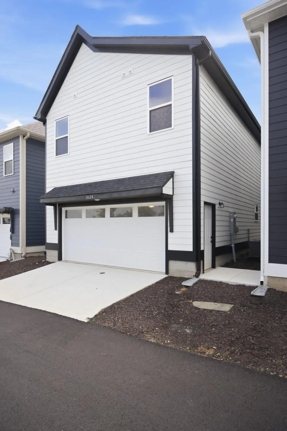 1608 Cotton Way Chattanooga, TN 37404