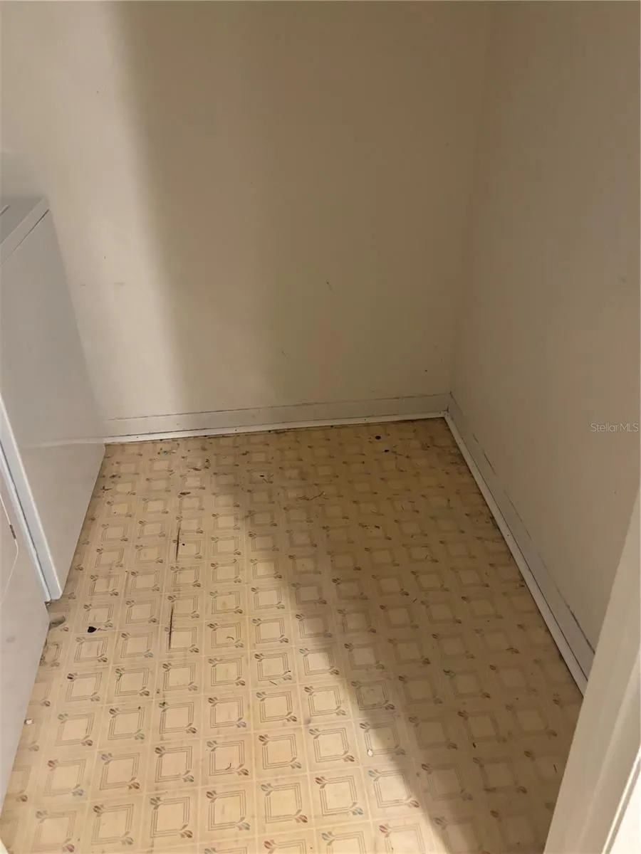 3401 SUNRISE VILLAS COURT S Tampa, FL 33614