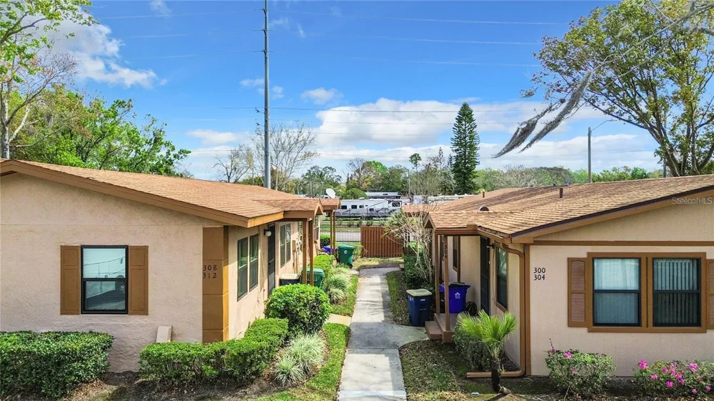 300 ERON WAY #1 Winter Garden, FL 34787