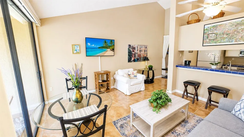 4542 MORNINGSIDE #39 Sarasota, FL 34235