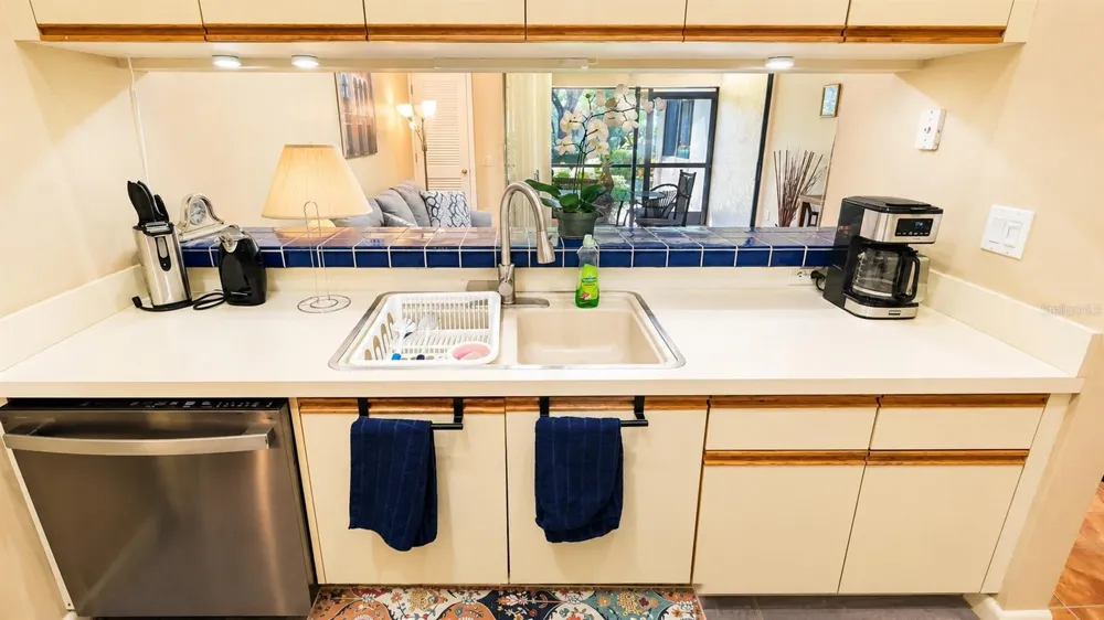 4542 MORNINGSIDE #39 Sarasota, FL 34235