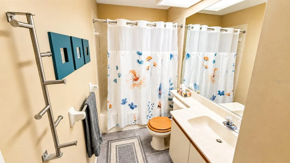4542 MORNINGSIDE #39 Sarasota, FL 34235
