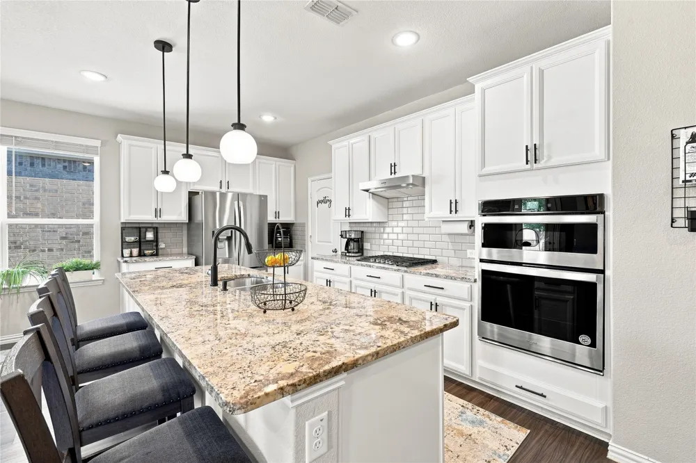 703 Liner Lane Fate, TX 75087