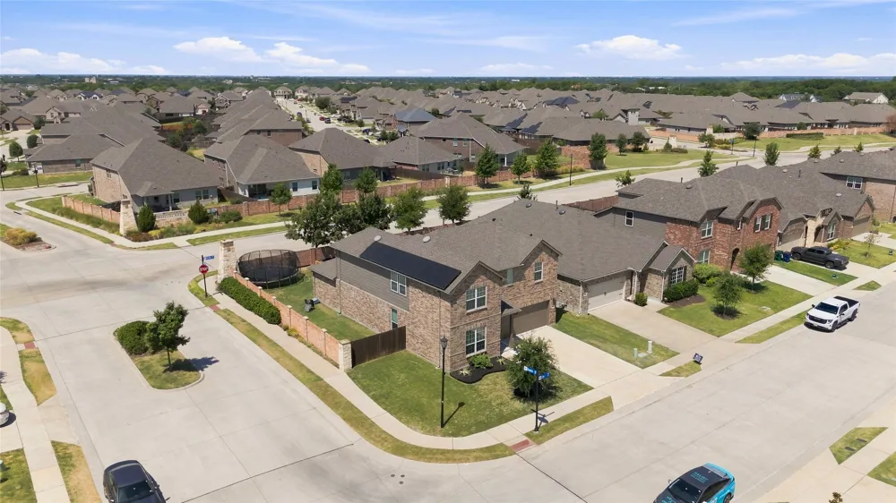 703 Liner Lane Fate, TX 75087
