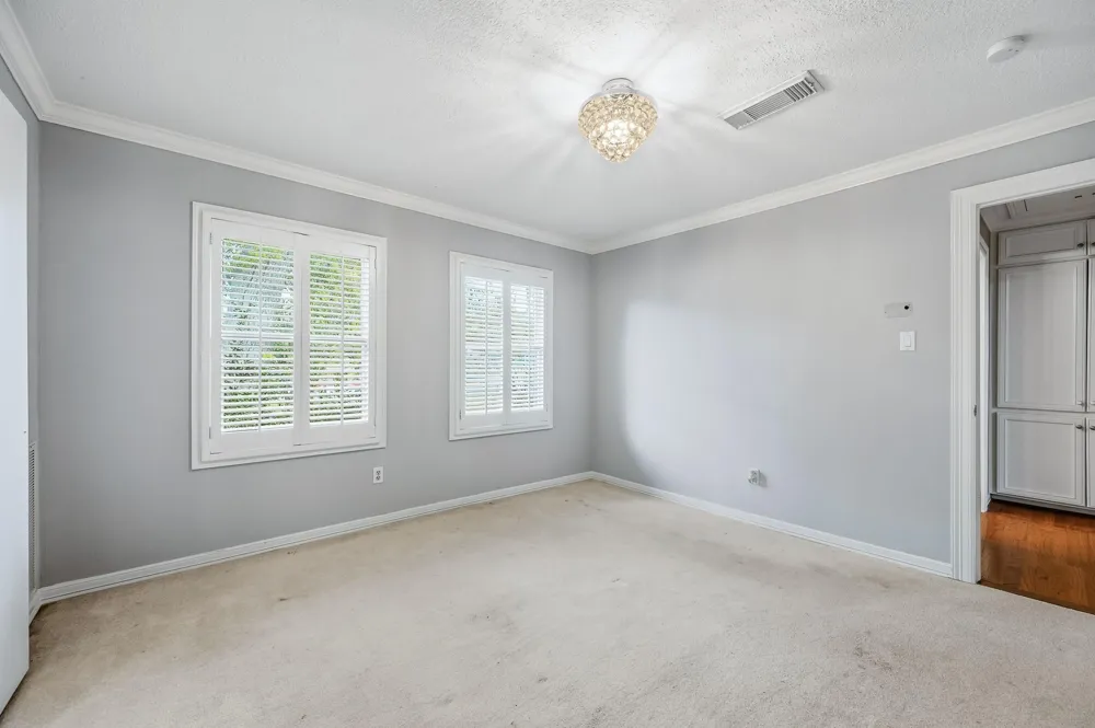2111 Galveston Avenue Pearland, TX 77581