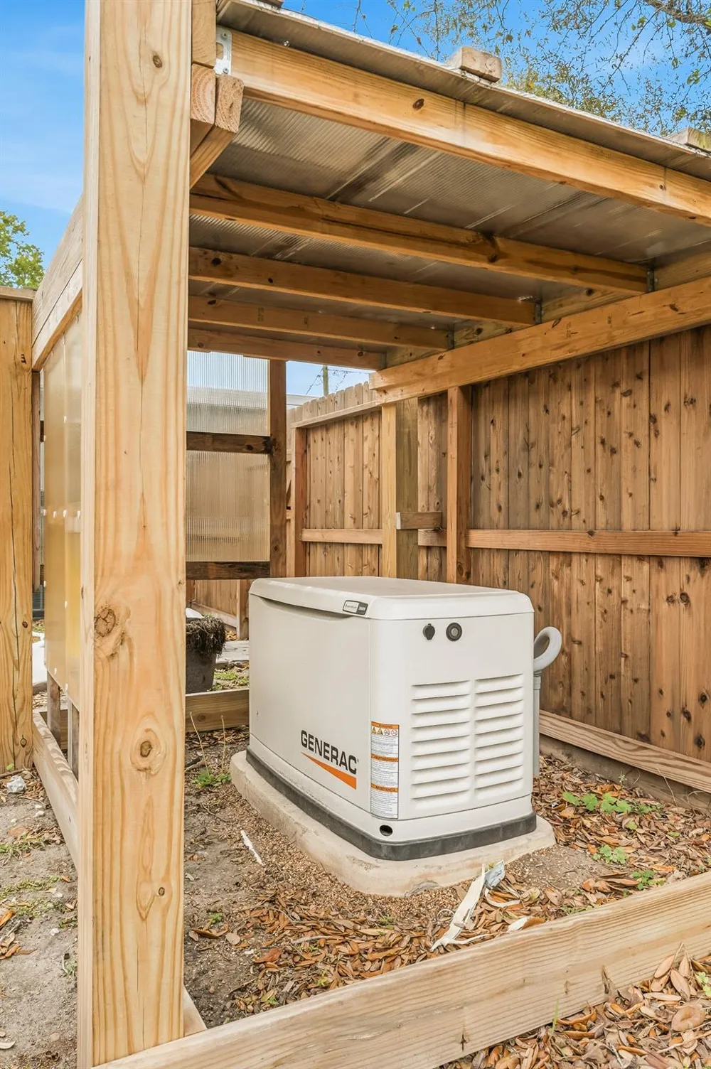 2111 Galveston Avenue Pearland, TX 77581