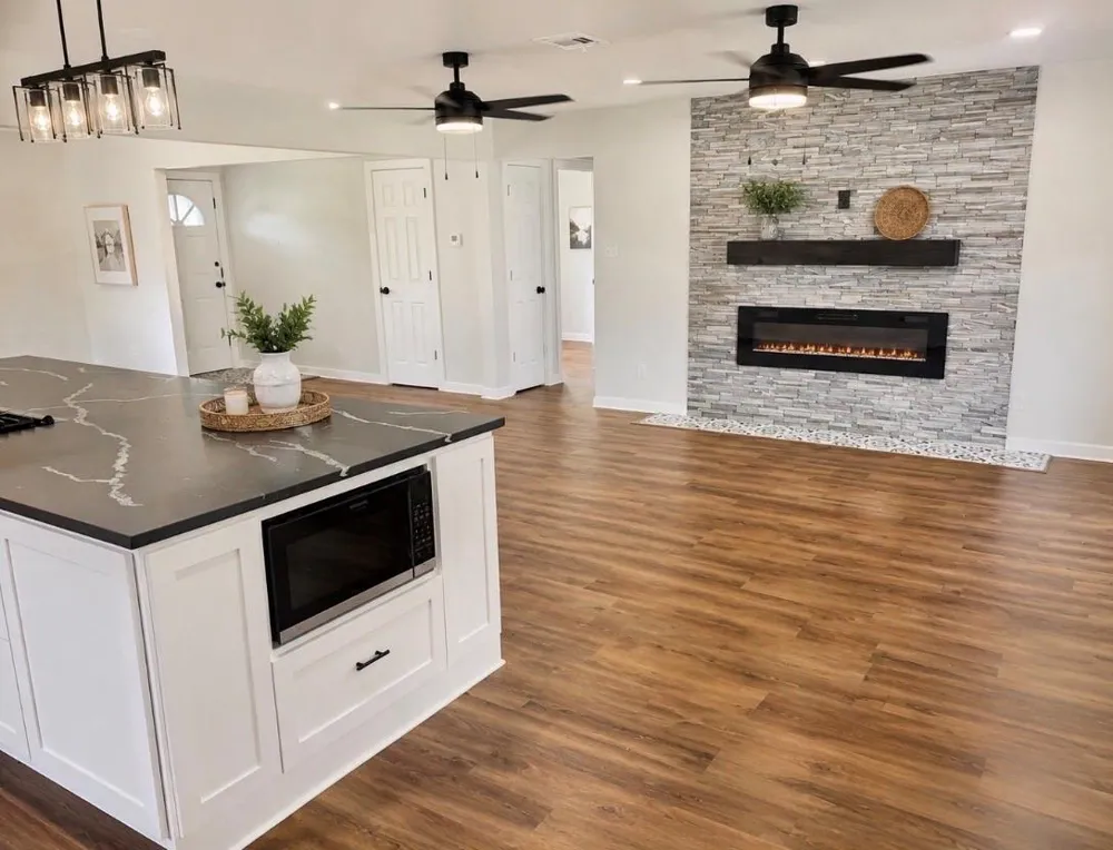 3935 Allen Road Pearland, TX 77584