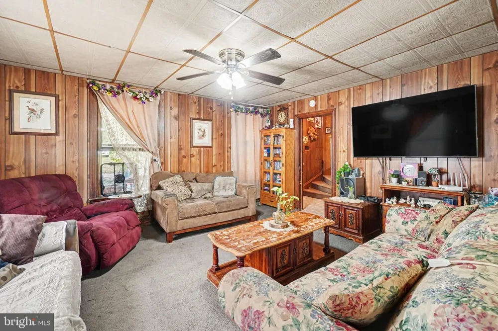6765 RT 333 Mifflintown, PA 17059