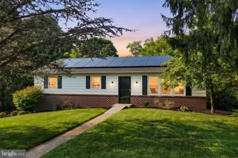230 KIRSTA LANE