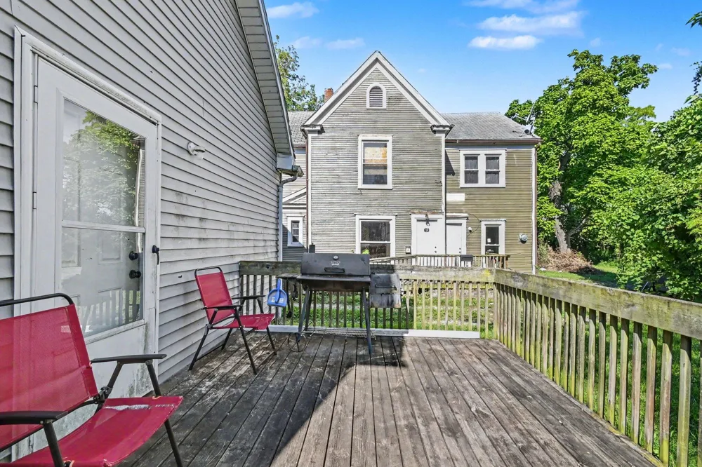 908 W Lapeer Street Lansing, MI 48915