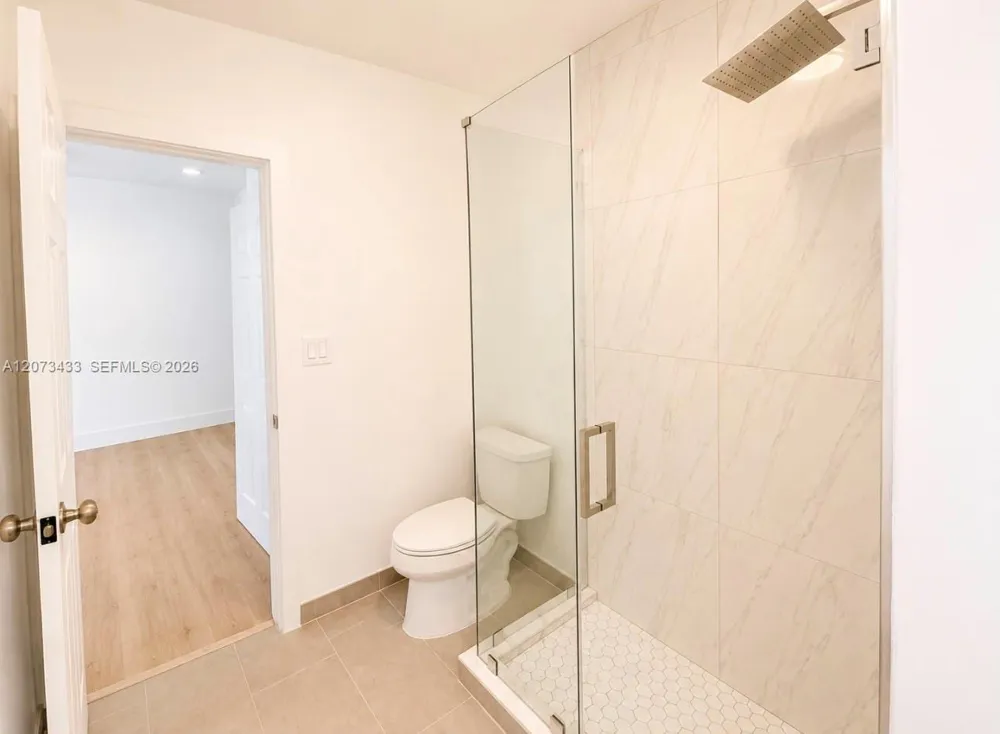 760 NW 118th St Miami, FL 33168