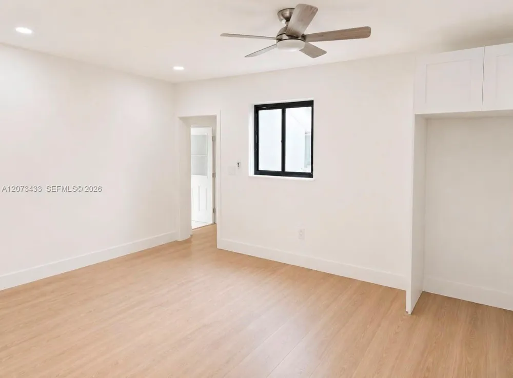 760 NW 118th St Miami, FL 33168