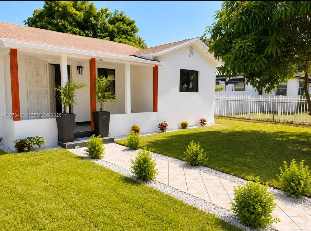 760 NW 118th St Miami, FL 33168