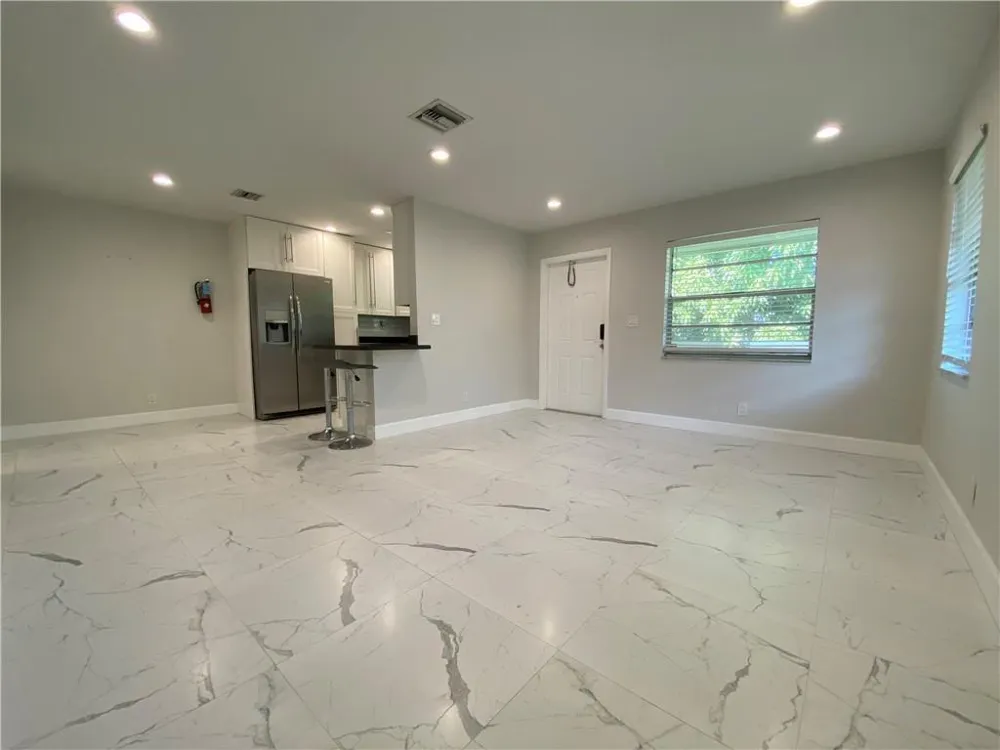624 NE 10th Avenue #5 Fort Lauderdale, FL 33304