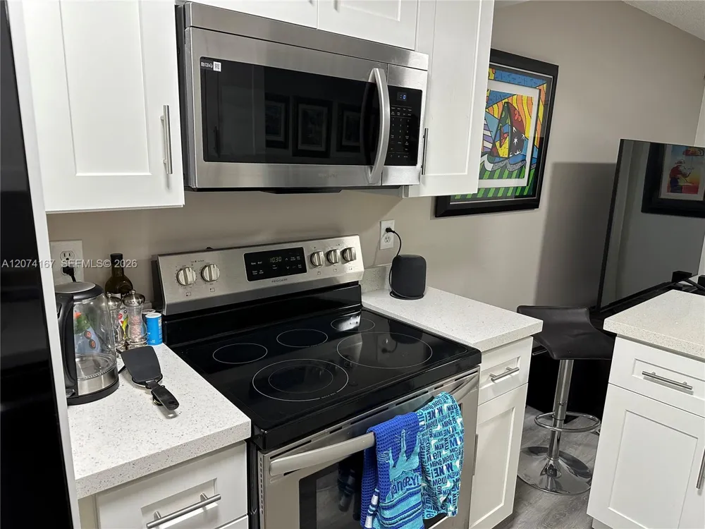 9849 S Riverside Dr #8-26 Coral Springs, FL 33071