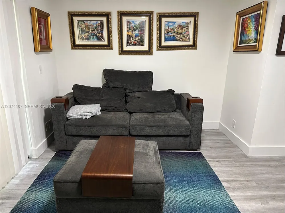 9849 S Riverside Dr #8-26 Coral Springs, FL 33071