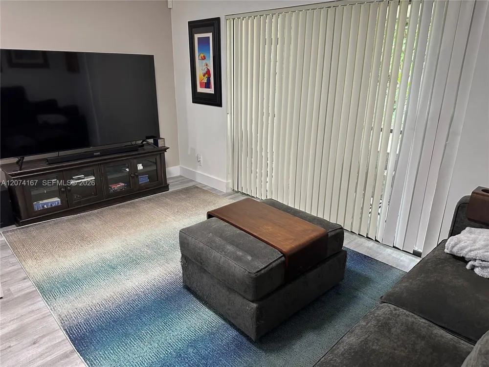 9849 S Riverside Dr #8-26 Coral Springs, FL 33071
