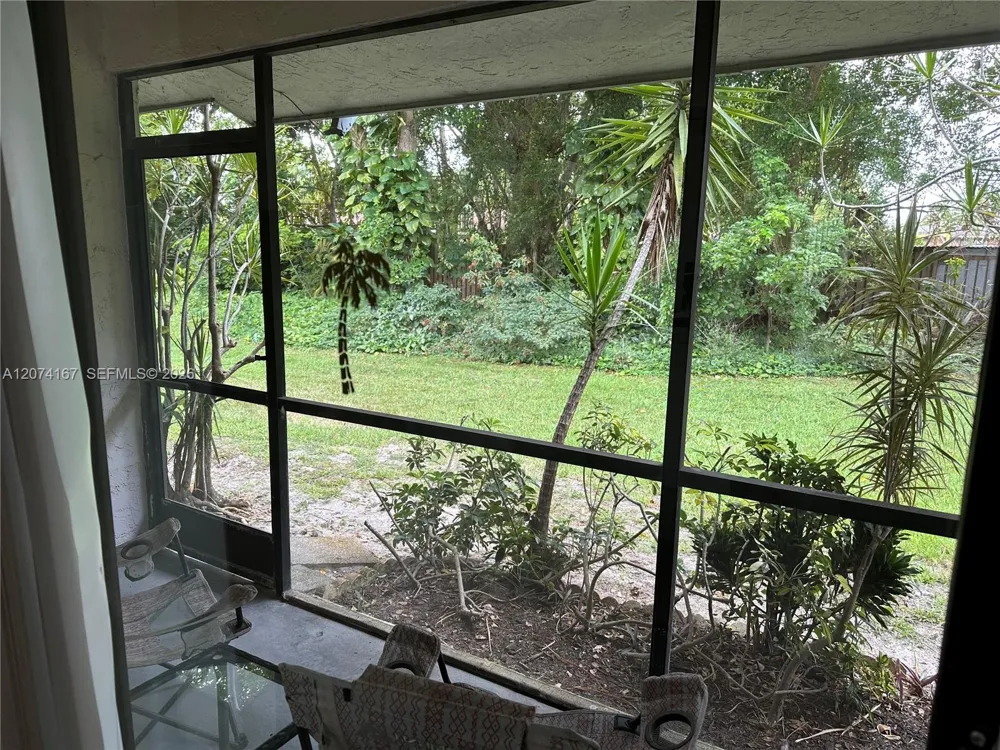 9849 S Riverside Dr #8-26 Coral Springs, FL 33071