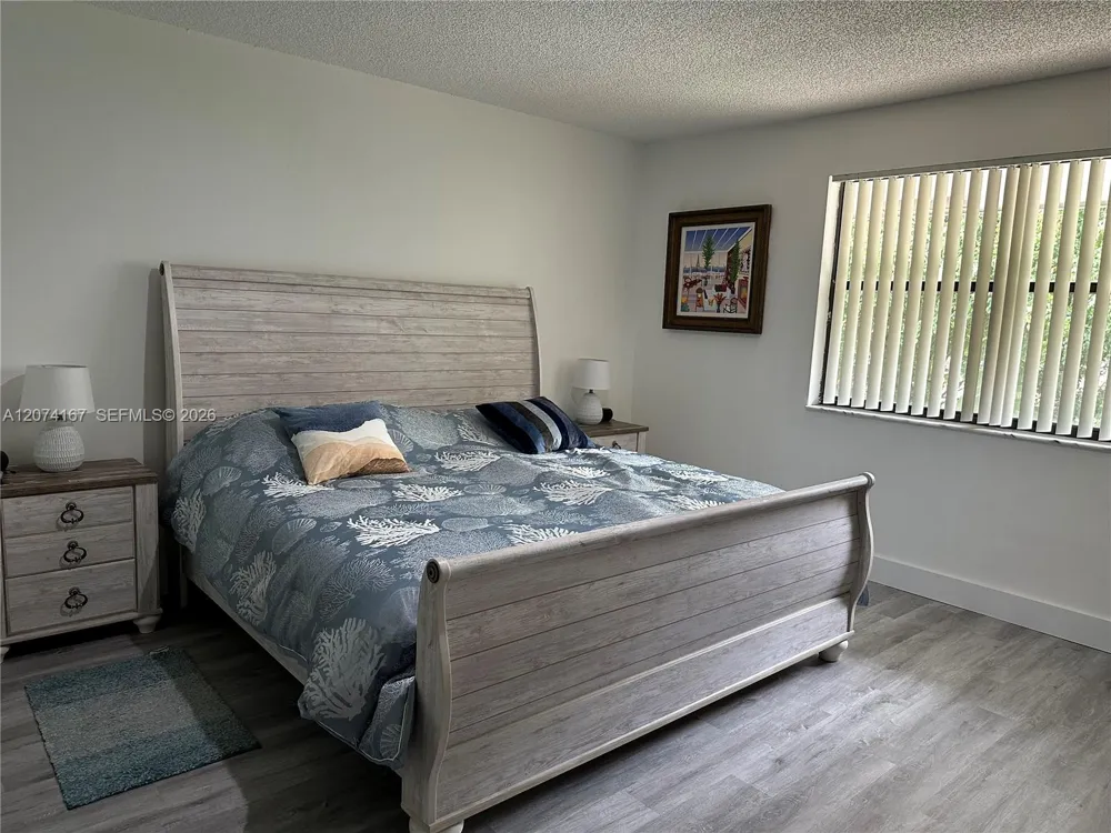 9849 S Riverside Dr #8-26 Coral Springs, FL 33071