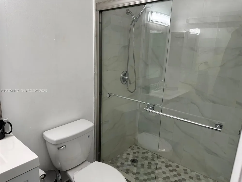9849 S Riverside Dr #8-26 Coral Springs, FL 33071