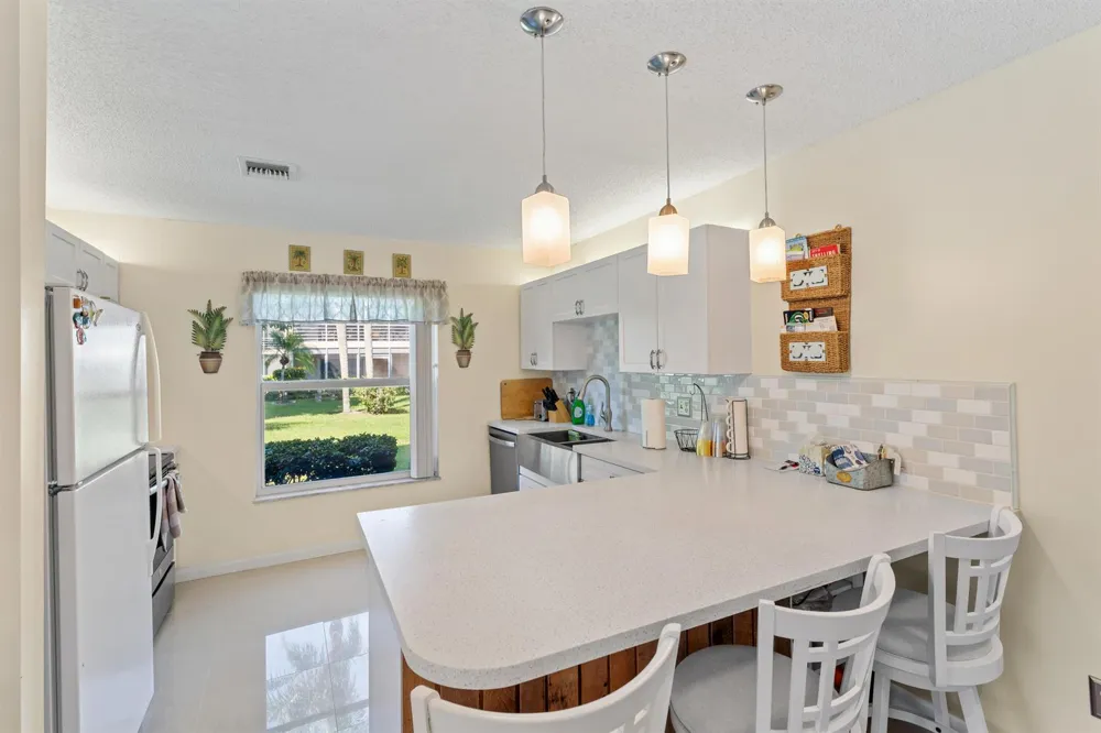 717 S Us Highway 1 #803 Jupiter, FL 33477