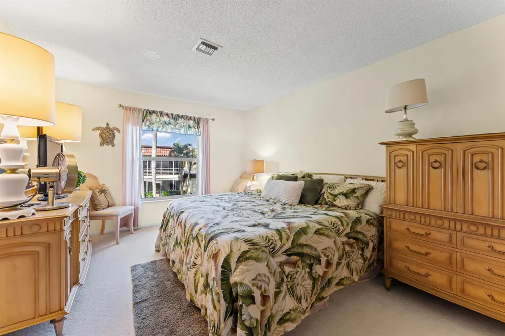 717 S Us Highway 1 #803 Jupiter, FL 33477