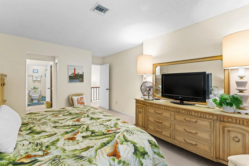 717 S Us Highway 1 #803 Jupiter, FL 33477