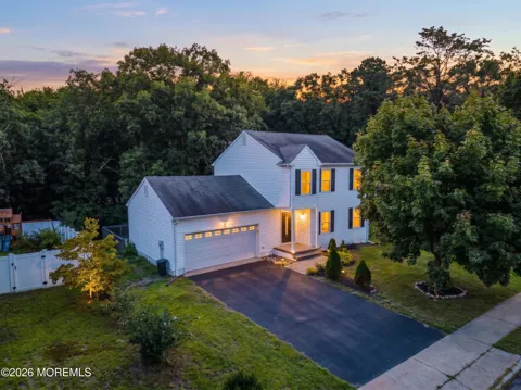 12 Shelli Terrace