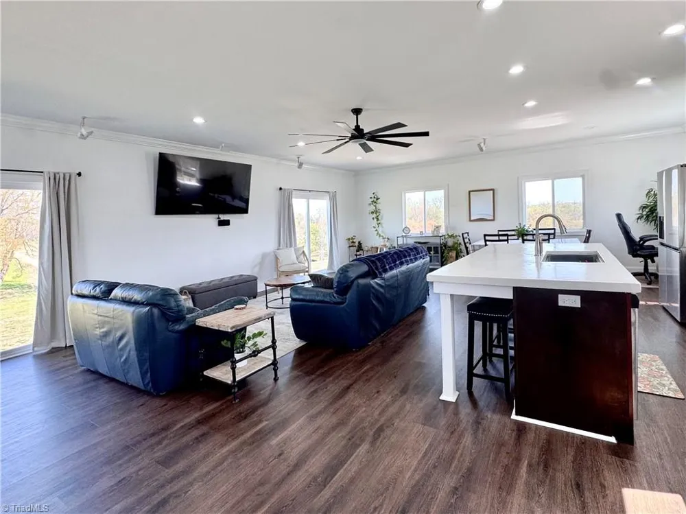 322 Layell Road Elkin, NC 28621