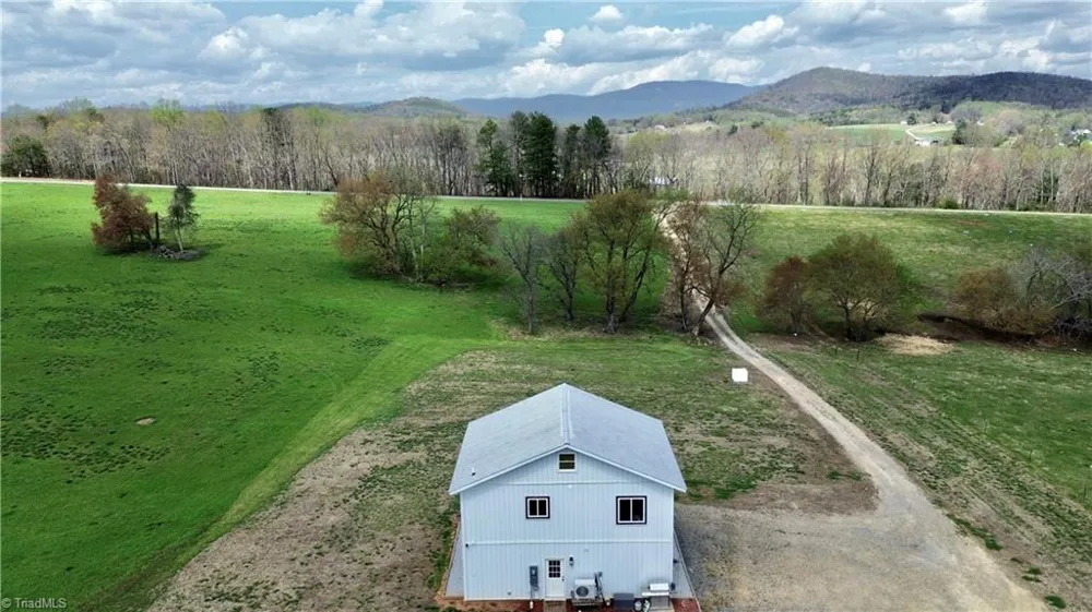 322 Layell Road Elkin, NC 28621
