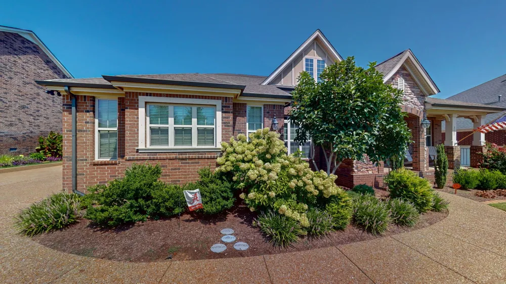 3101 Oxford Dr Mount Juliet, TN 37122