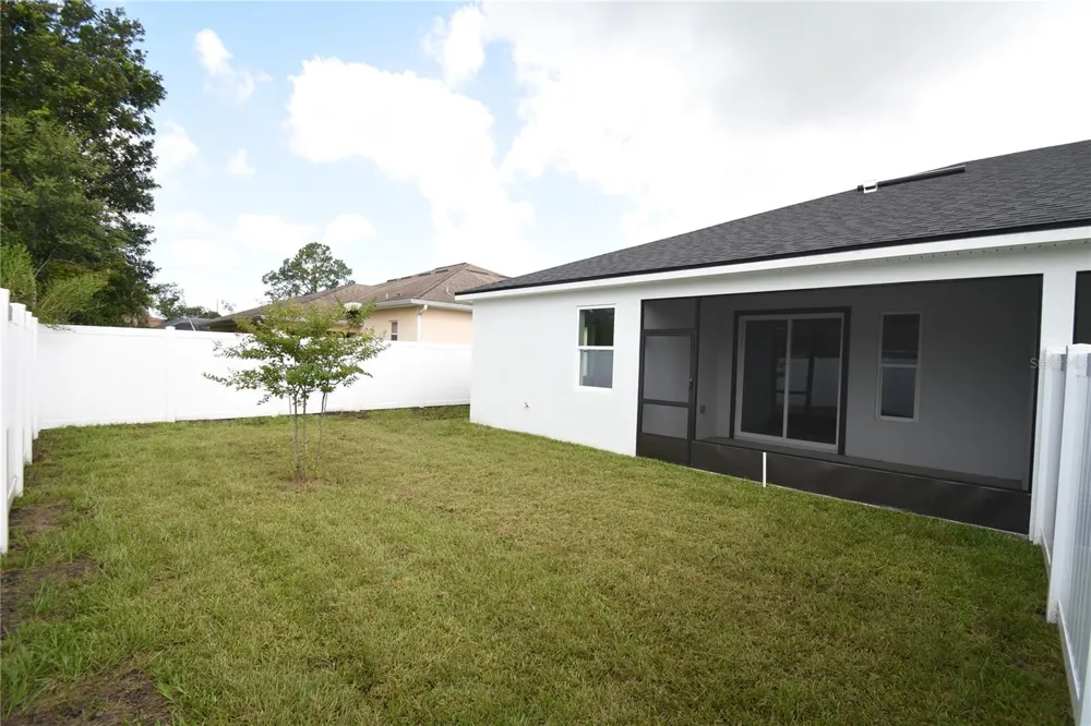 18 WOOD AMBER LANE #B Palm Coast, FL 32164