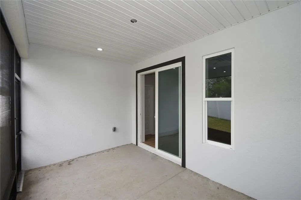 18 WOOD AMBER LANE #B Palm Coast, FL 32164