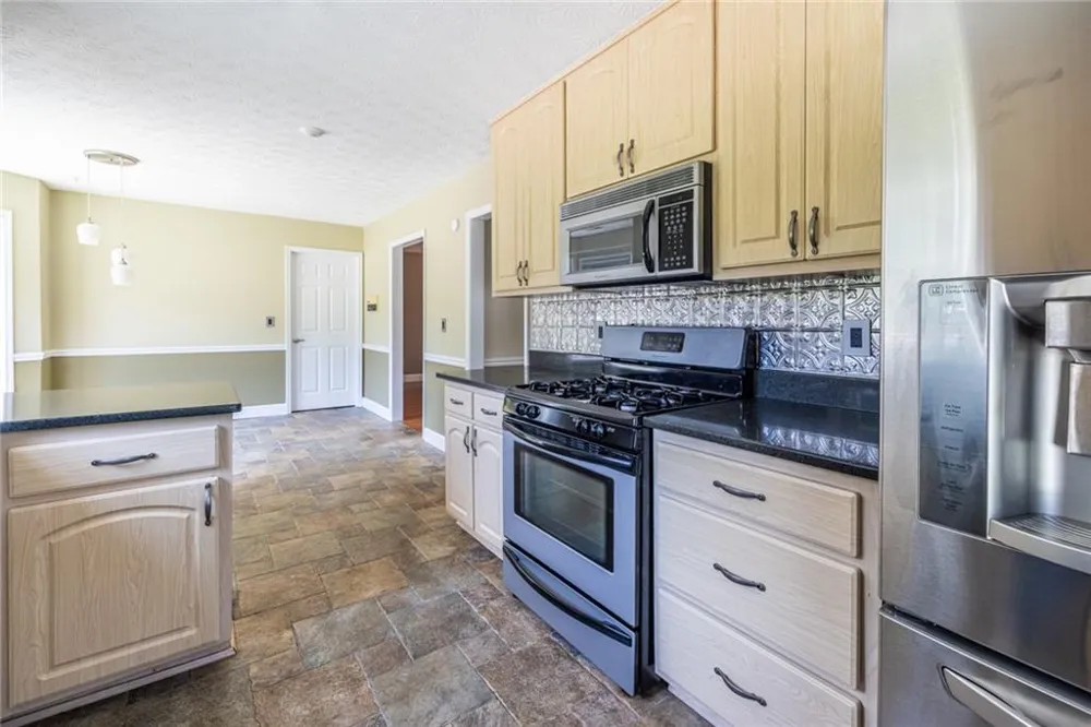 215 Valley Brook Trail Jonesboro, GA 30238