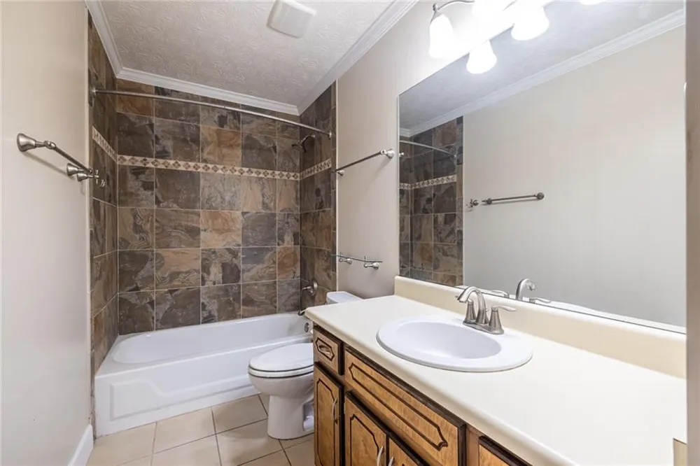 215 Valley Brook Trail Jonesboro, GA 30238