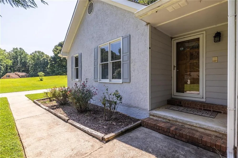 215 Valley Brook Trail Jonesboro, GA 30238