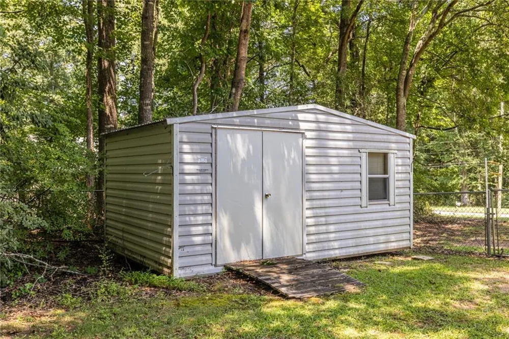 215 Valley Brook Trail Jonesboro, GA 30238