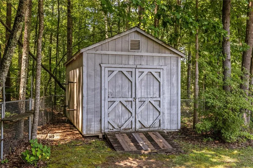 215 Valley Brook Trail Jonesboro, GA 30238