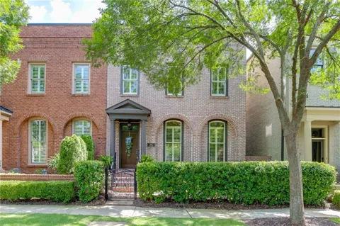 3111 Neal Court