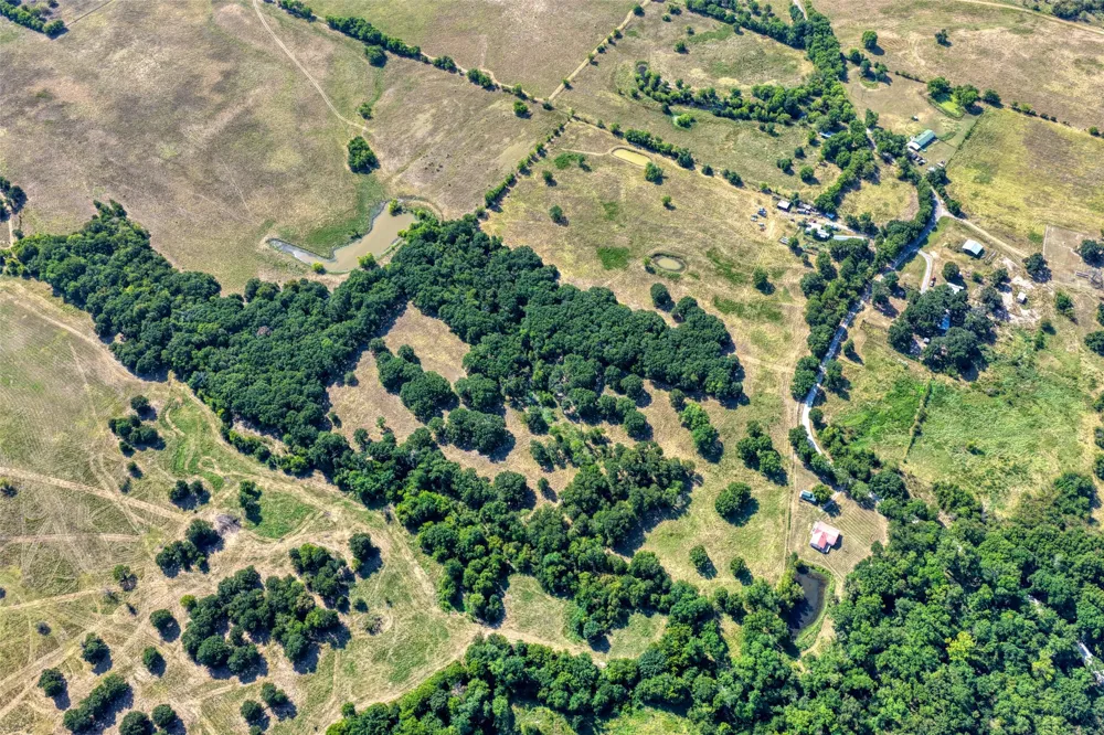 5010 County Road 3110 Campbell, TX 75422