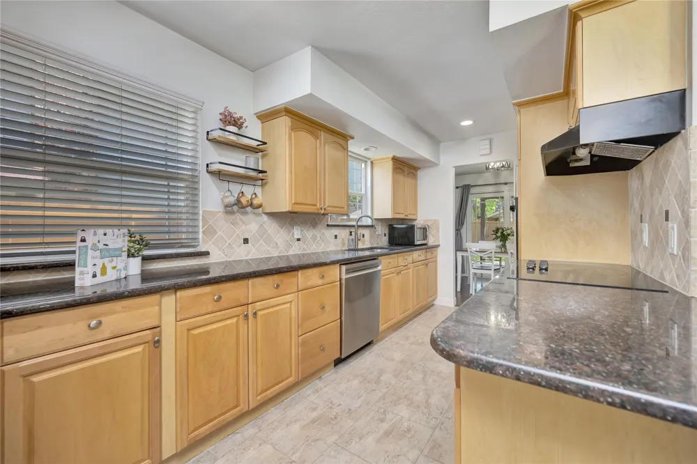 2812 Norwood Lane Arlington, TX 76013