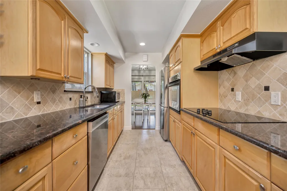 2812 Norwood Lane Arlington, TX 76013