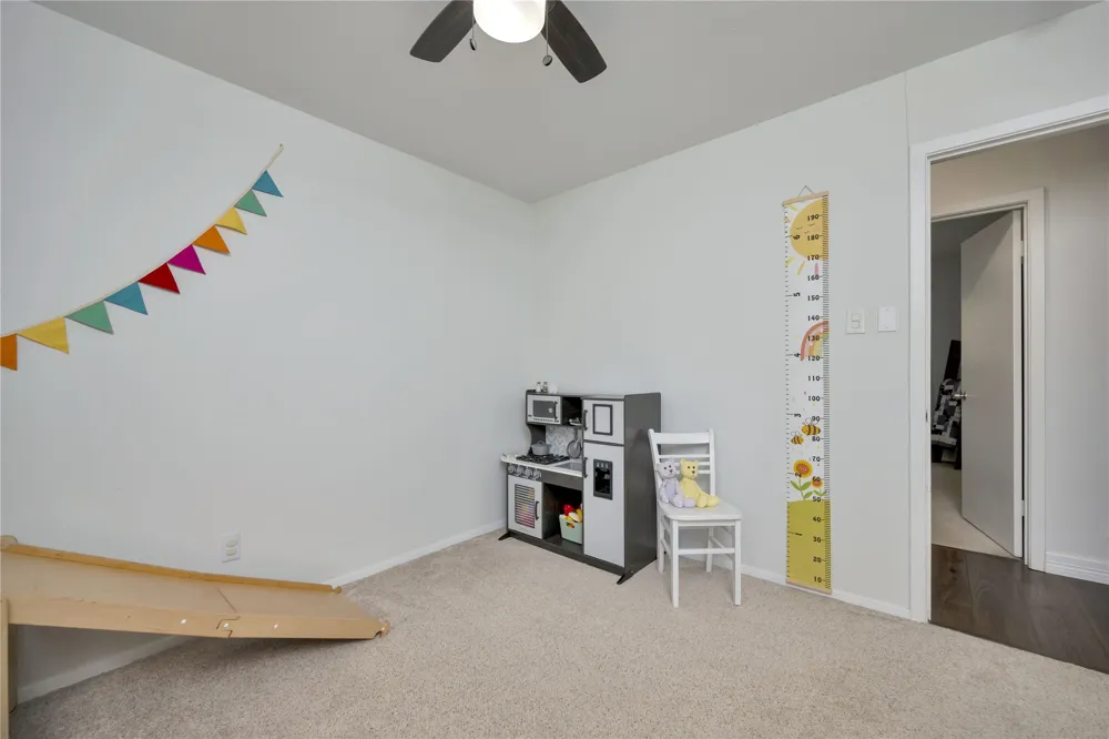 2812 Norwood Lane Arlington, TX 76013