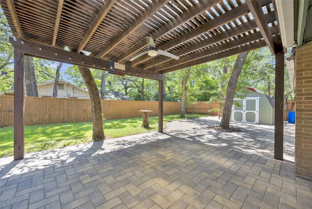 2812 Norwood Lane Arlington, TX 76013