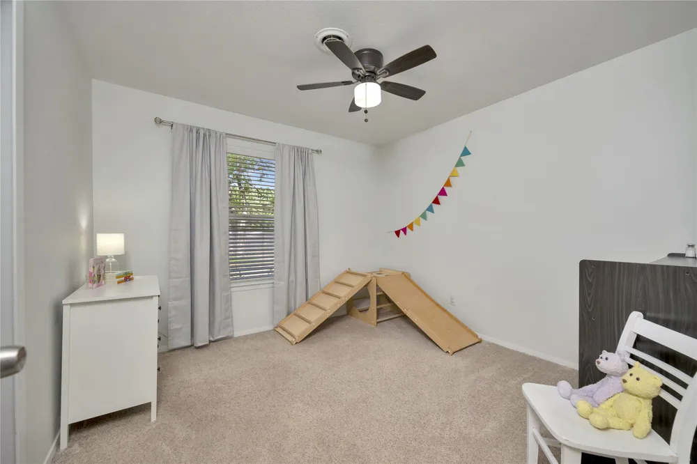 2812 Norwood Lane Arlington, TX 76013