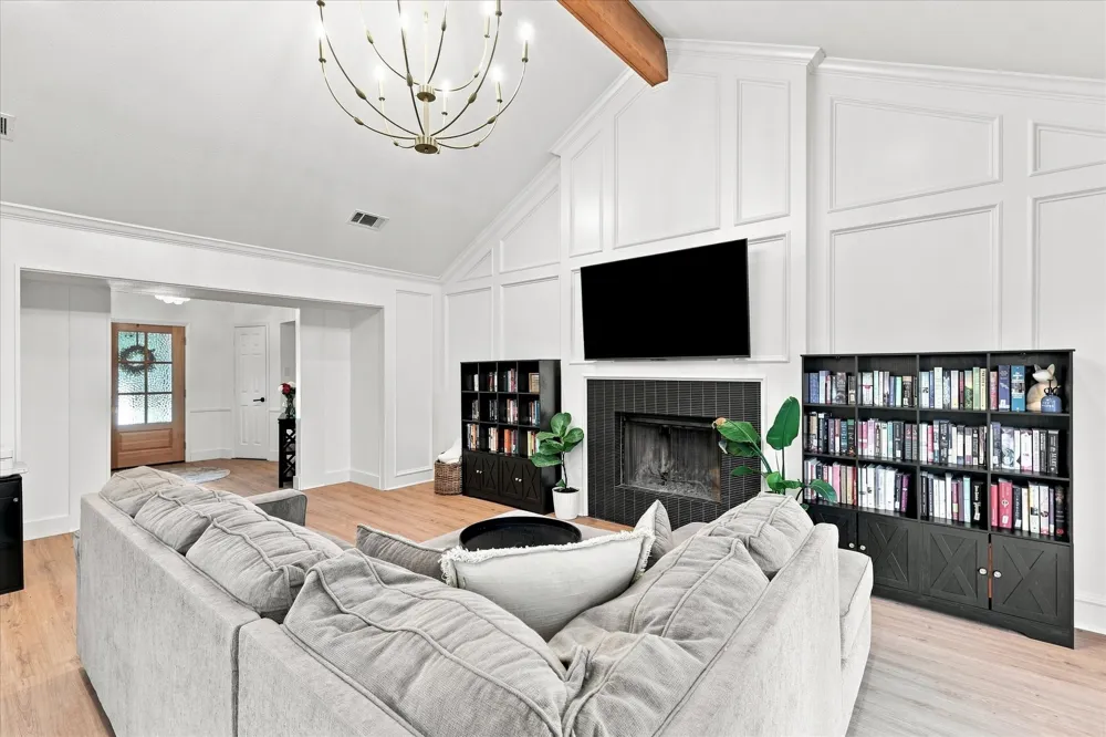 218 Creekside Lane Coppell, TX 75019